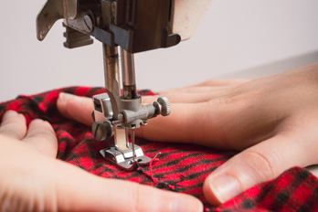 薄地がきれいに縫えるミシンとは？